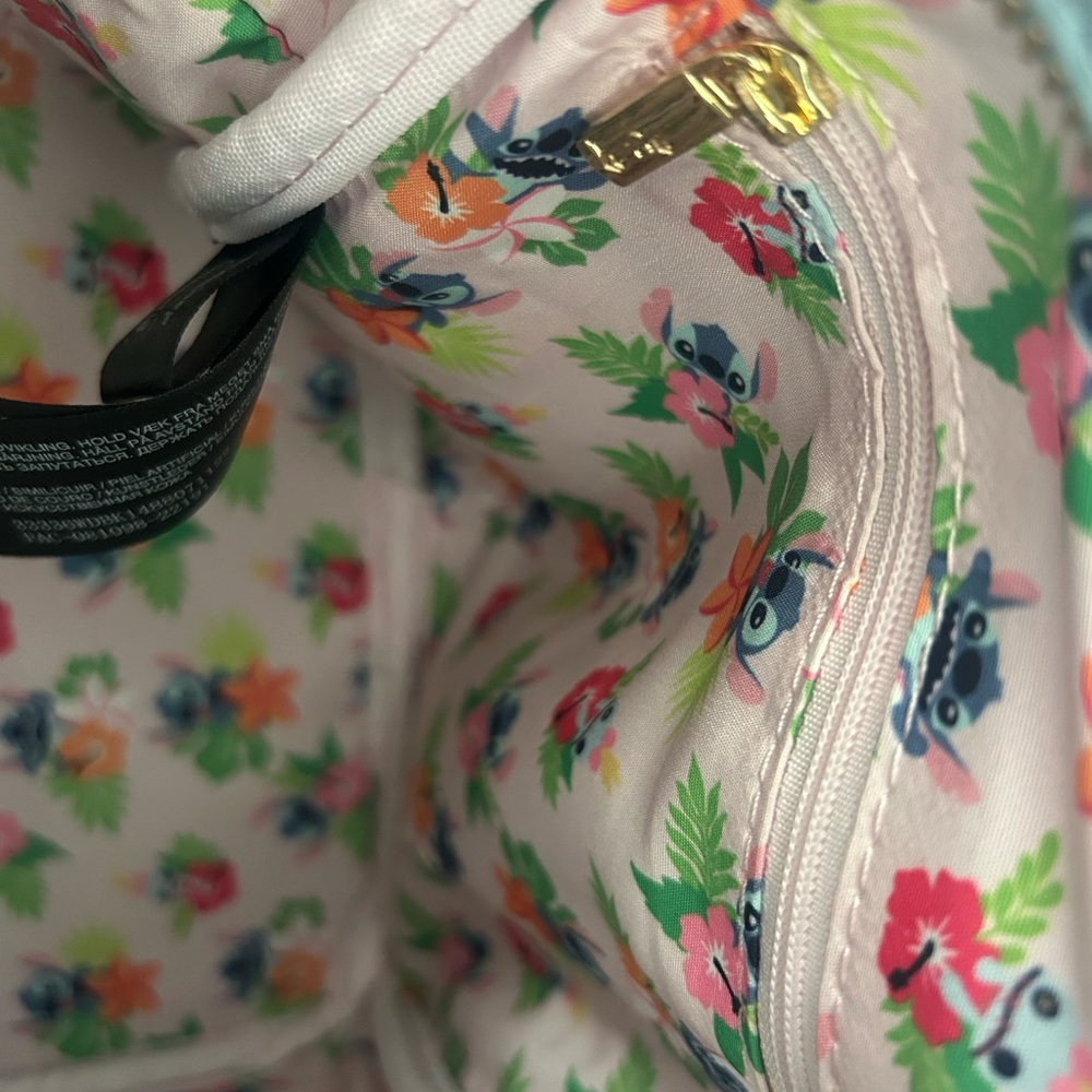 Stitch Loungefly - Picture 4 of 4